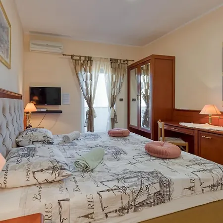 Apartments Luna *