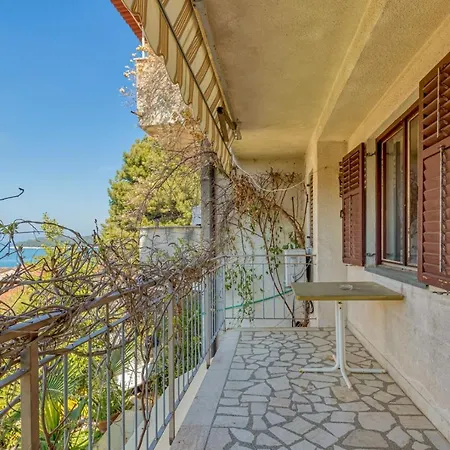 Apartments Luna